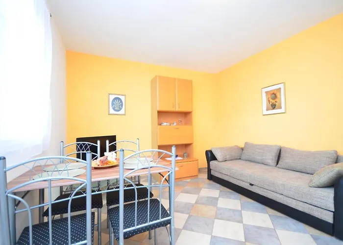 アパート Brandis ヴィル